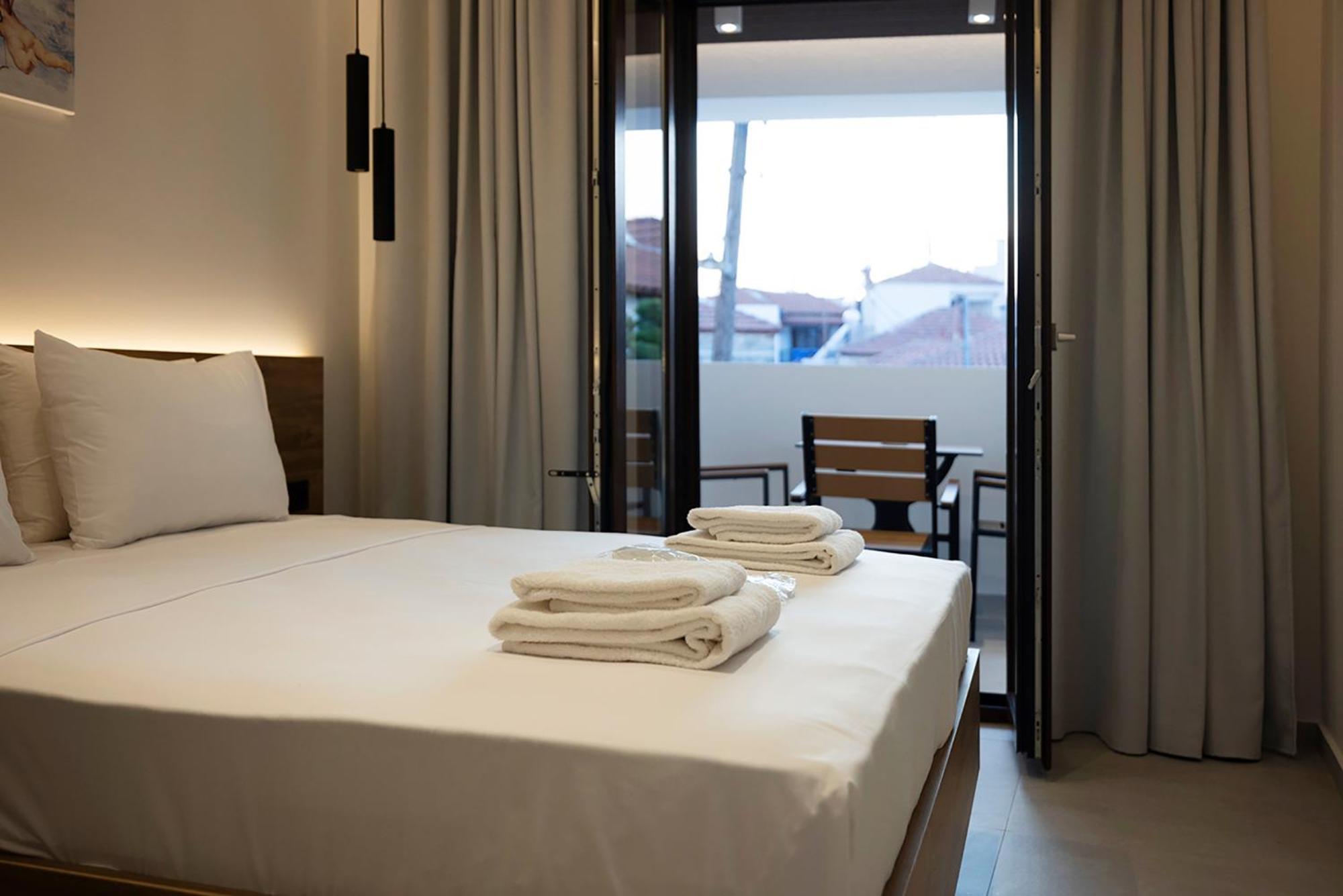 Akira Suites Áfitosz Kültér fotó
